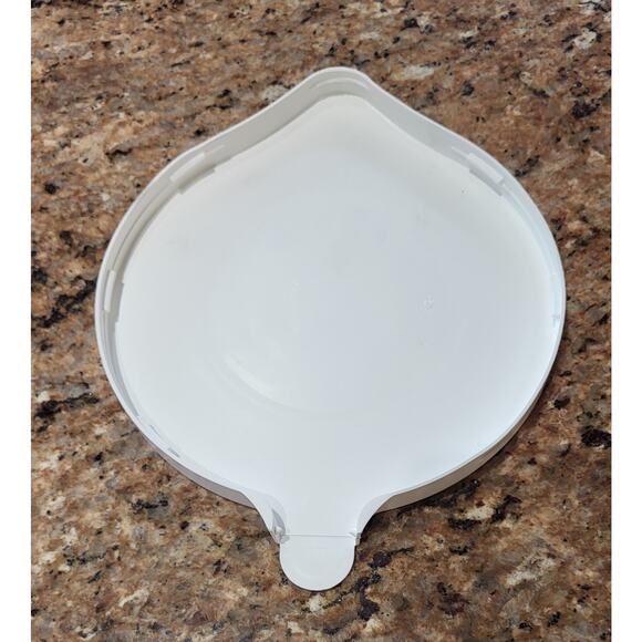 Pampered Chef White Mixing Bowl Lid - Picture 6 of 10
